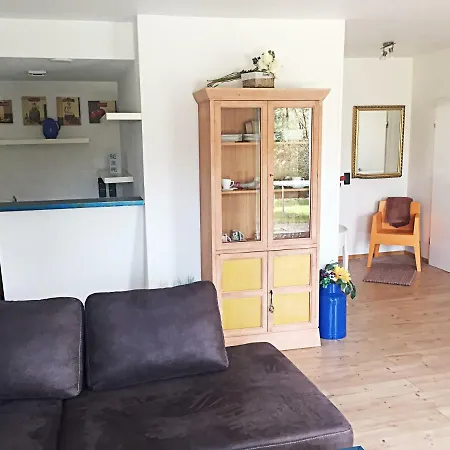 Charmante Ferienwohnung Mit Grossem Garten In City Nahe Ostsee Apartman Bad Schwartau